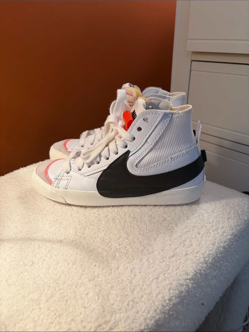Nike Blazer Jumbo White High-Top Sneakers with Black Swoosh and Orange Accent - Picture 6 of 6